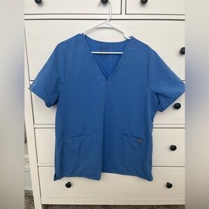 🩺 Figs Women's Casma Scrub Top in Ciel Blue